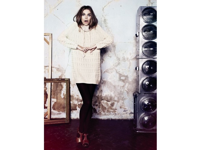 Burgundowe królestwo - Kolekcja Pull and Bear na sezon jesień 2011.