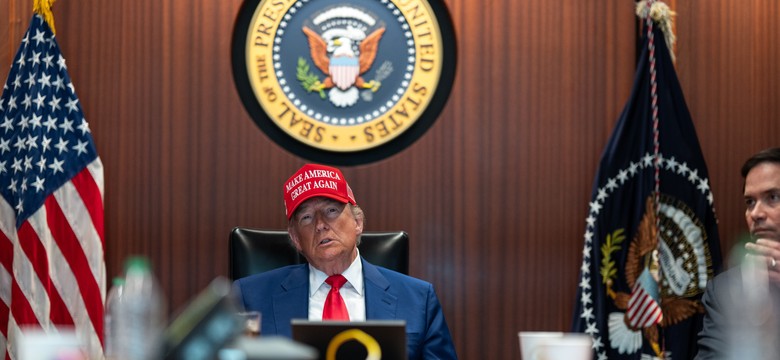Trump zdecydował o ataku na Iran w środę. Słowa o dyplomacji "zasłoną dymną"