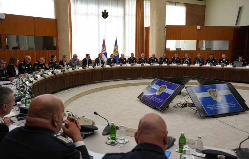 Direktor policije Dragan Vasiljević održao kolegijum