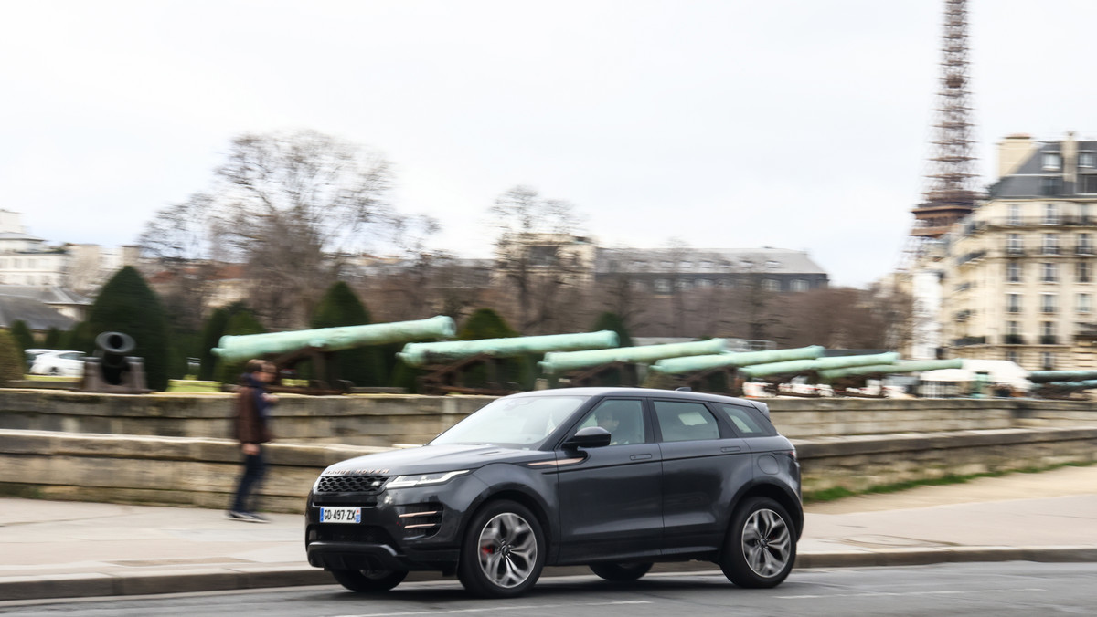 Paryż zdecydował: wyższe opłaty za parkowanie dla kierowców SUV-ów