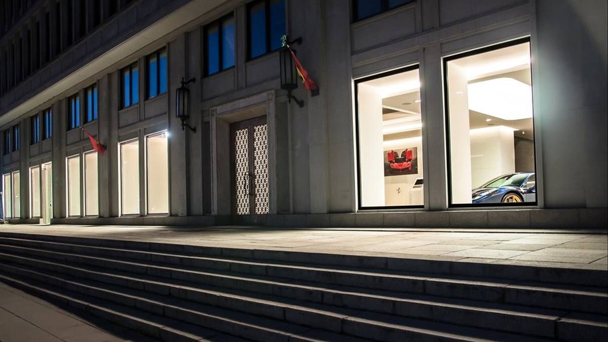 Salon Ferrari w Warszawie