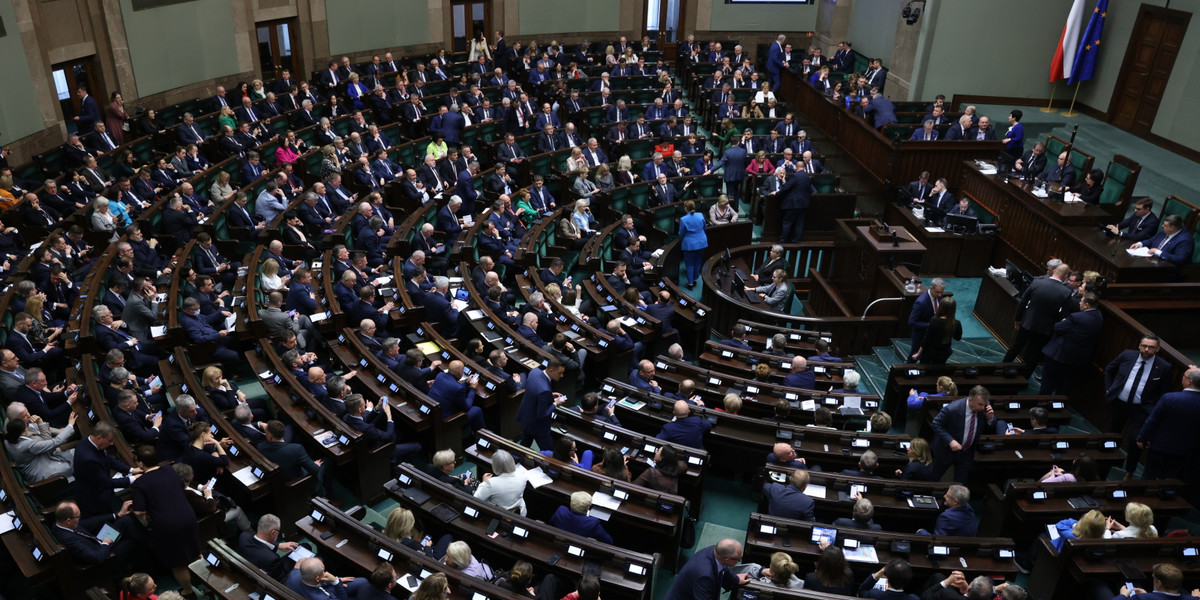 Środowe posiedzenia Sejmu rozpoczęło się z dużą frekwencją.