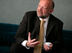 Tusk poleciał do Afganistanu dla poklasku