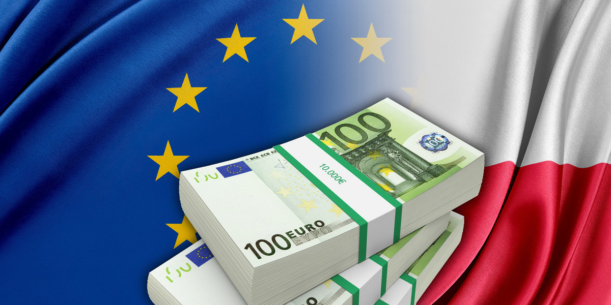 Ile Polska wpłaca, a ile dostaje pieniędzy z UE? Te liczby mówią wszystko.