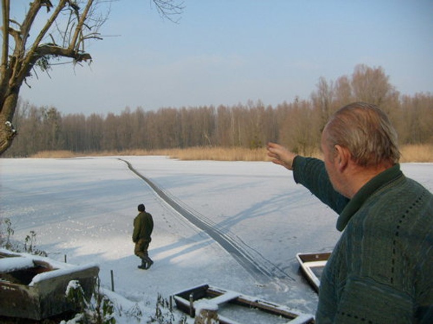 Mesto gde su ribolovci upali u rukavac Dunava