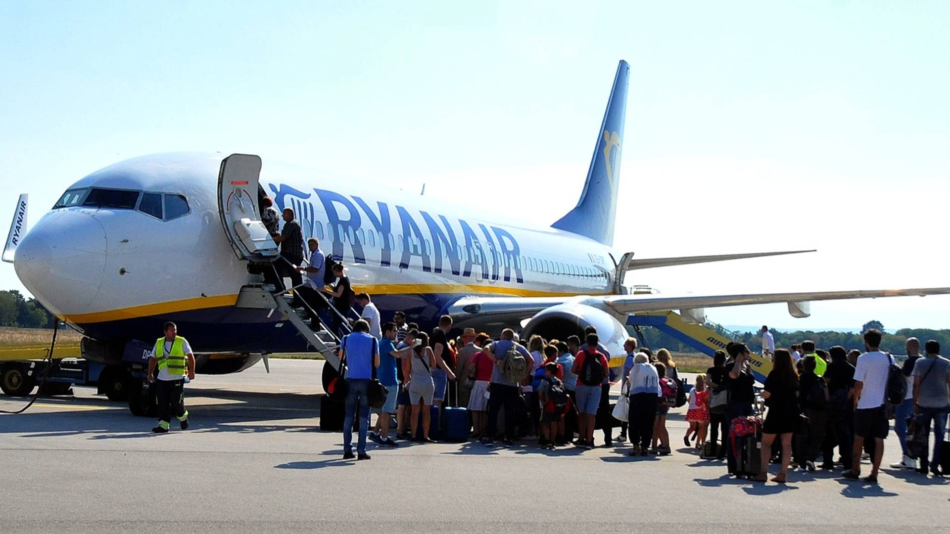 Nišlijka je krenula u Nemačku, a  svi na aerodromu su prasnuli u smeh kada su videli šta je spakovala u kofer