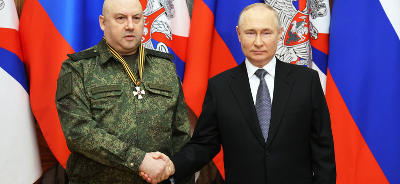 Aresztowany generał Putina wraca do łask. Kreml wysłał go na tajną misję