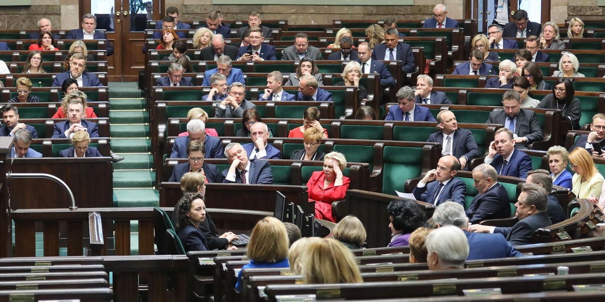 Niespodziewany ruch PiS ws. limitu 30-krotności składek na ZUS!