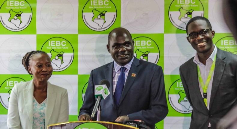 ___6629149___https:______static.pulse.com.gh___webservice___escenic___binary___6629149___2017___5___5___7___IEBC+chairman+Wafula+Chebukati+alongside+IEBC+CEO+Ezra+Chiloba