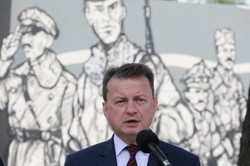 Odsłonięcie muralu o Bitwie Warszawskiej. Błaszczak: Ona ochroniła wolność Polski i całej Europy [ZDJĘCIA]