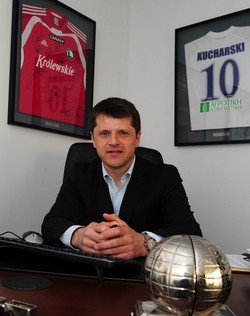 Kucharski: Boniek nie ma prawa kandydować na prezesa PZPN