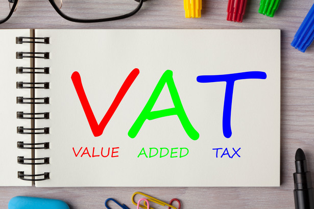 Czy gmina może odliczyć VAT z faktur związanych z inwestycją niekomercyjną?