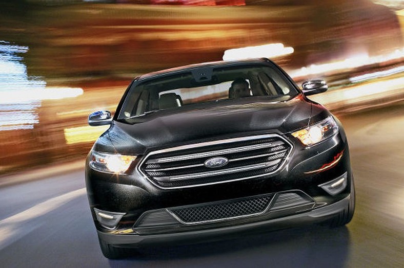 Ford Taurus SHO – Amerykanin na sportowo