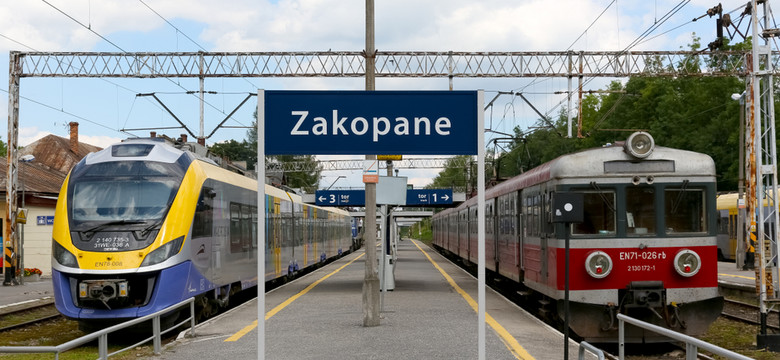 Popularne połączenie kolejowe do Zakopanego zlikwidowane. Nowego pociągu nie ma w rozkładach