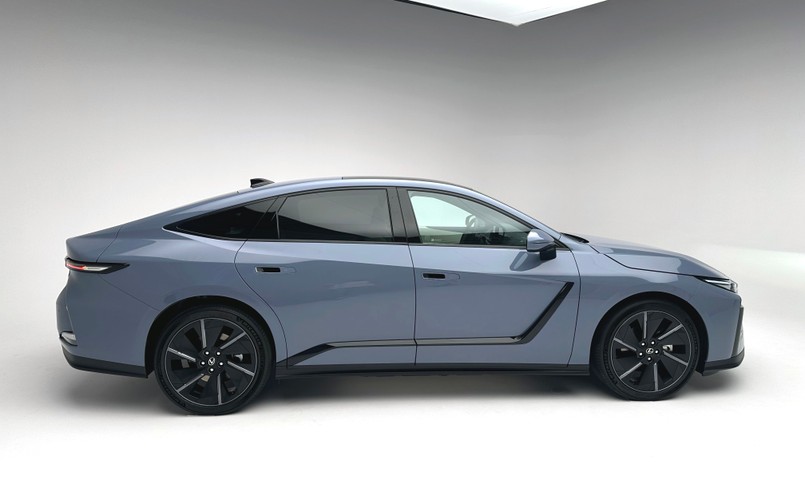 Nowy Lexus ES
