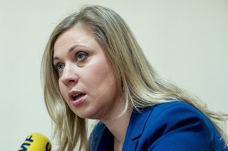 Członkowie 'Dumy i Nowoczesności' poza aresztem. Dozory, poręczenia i zakazy dla podejrzanych o propagowanie nazizmu