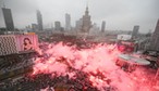 Ile osób przeszło w Marszu Niepodległości? Stołeczne Centrum Bezpieczeństwa podało liczbę uczestników