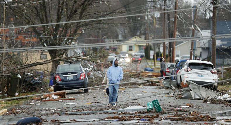 Au moins 100 morts dans des tornades historiqueq aux USA