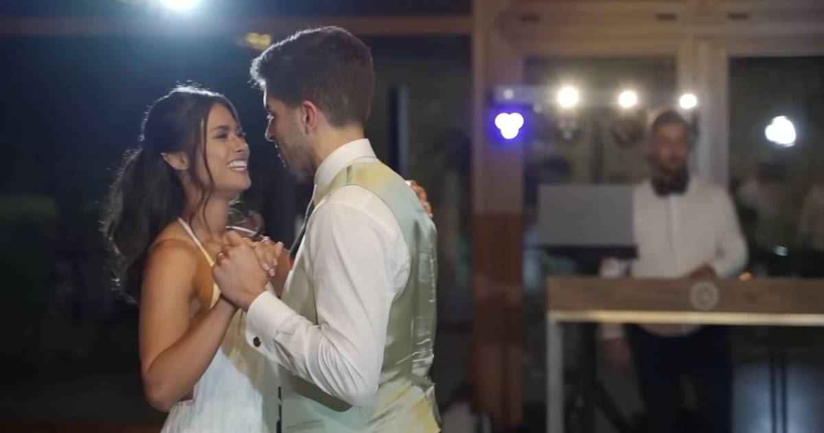 Niesamowity pierwszy taniec pary młodej na weselu. "Jakie to naturalne. Piękne!"