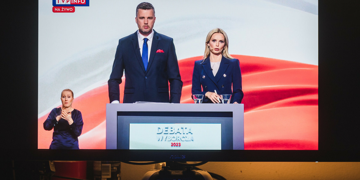 Prowadzący debatę w TVP Michał Rachoń i Anna Bogusiewicz-Grochowska