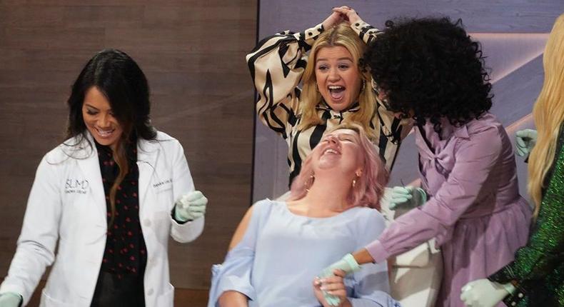 Dr. Pimple Popper Pops Live On Kelly Clarkson Show