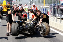 Kimi Raikkonen miał wypadek na treningu przed Grand Prix Korei. WIDEO