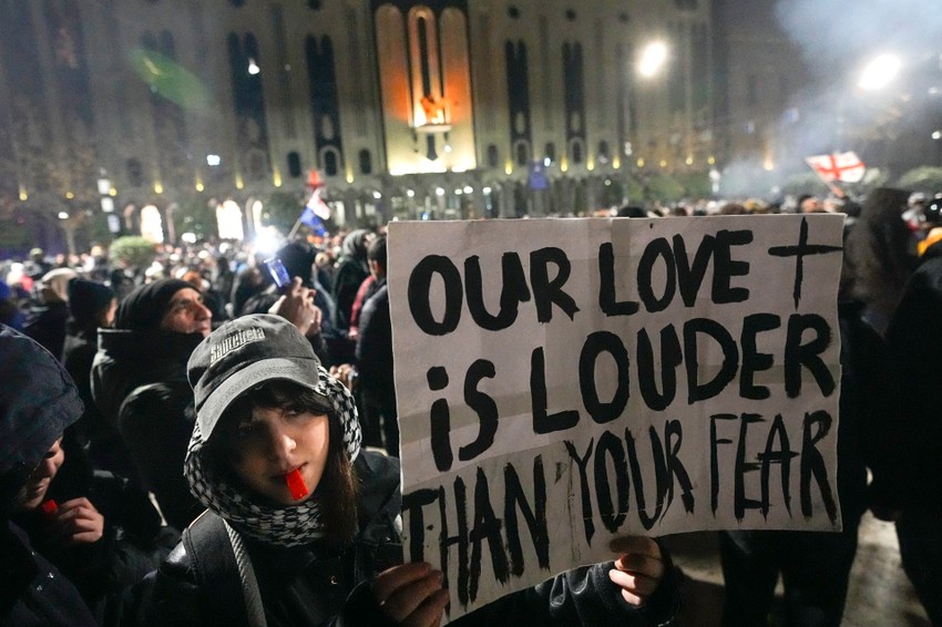 Protesti u Tbilisiju, Gruzija, 8. decembra