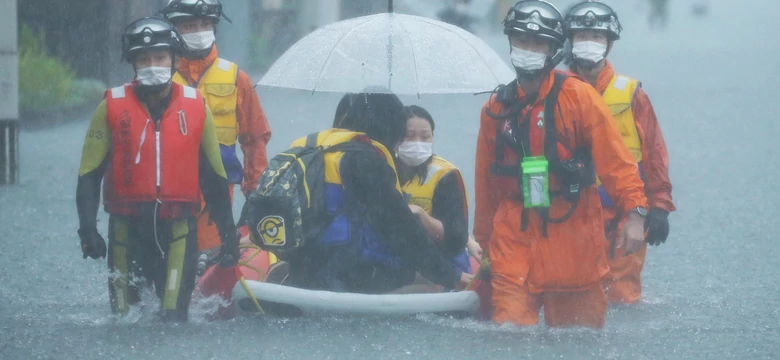 Ogromne ulewy i powodzie w Japonii. Milionom grozi ewakuacja