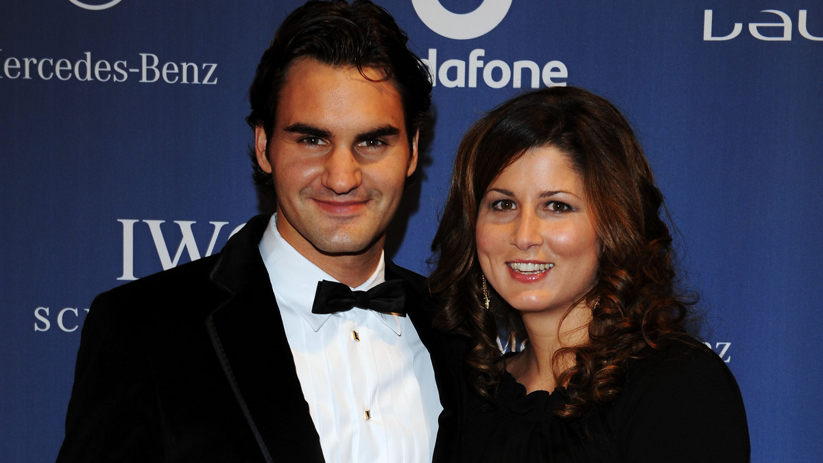 We wtorek wieczorem Roger Federer, szwajcarski tenisista, na swoim profilu na Twitterze poinformował, że ponownie został ojcem. Sportowiec ma już dwie córeczki, teraz na świecie razem z żoną Mirką powitał dwóch synów Leo i Lennego.