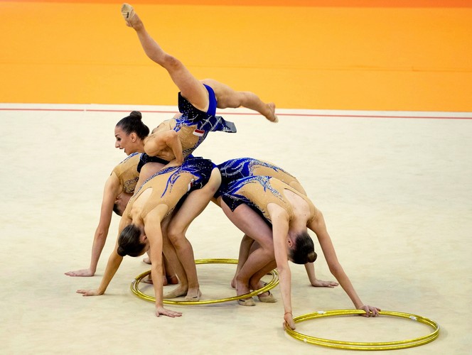 Gimnastyczki rywalizują o medale ME. W Guadalajarze jest efektownie i pięknie