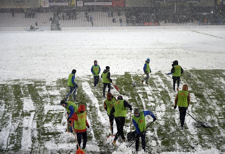 Zaśnieżony stadion Termaliki Bruk-Bet w Niecieczy