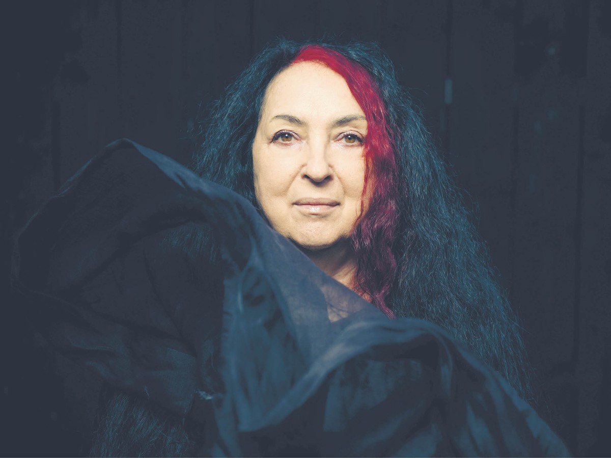 Martyna Jakubowicz – gitarzystka, piosenkarka, znana z takich przebojów jak „W domach z betonu nie ma wolnej miłości” czy „Kołysanka dla Misiaków”