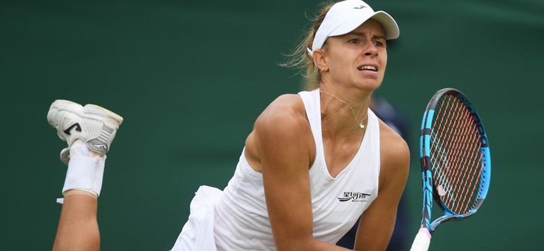 Krótka przygoda Linette i Rosolskiej w deblu w Wimbledonie