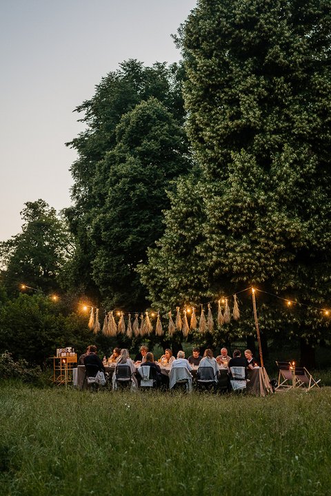 Uroczysta kolacja z artystami biorącymi udział w projekcie The Makers zorganizowana w Sobolach