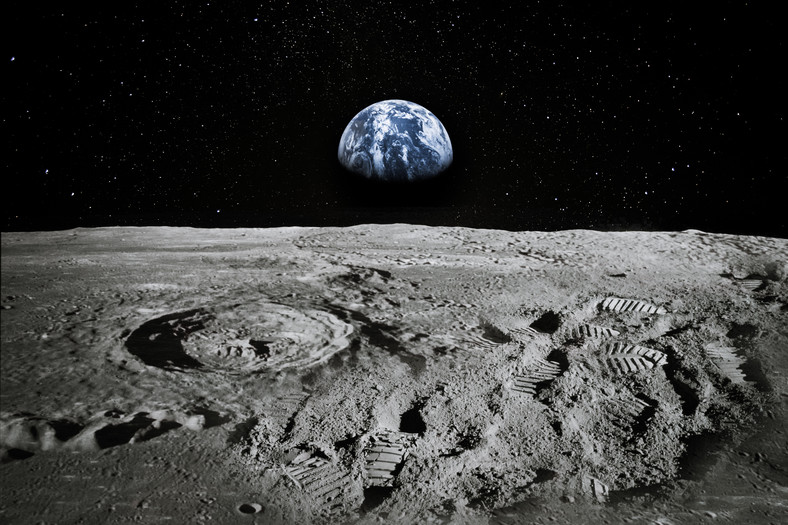 Widok Ziemi z Księżyca