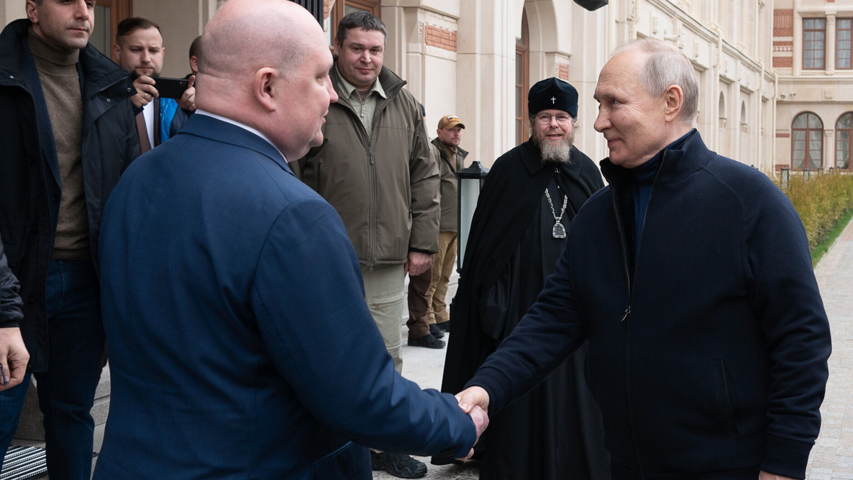 Wojna w Ukrainie. Pociąg z Mariupola. "Pierwszym pasażerem" może być Putin