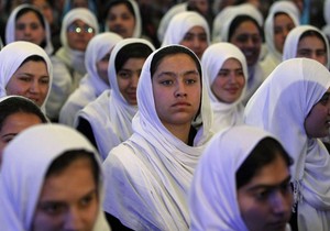 Hoćemo li i dalje, makar u velikim gradovima, nastaviti šolu: Devojke Avganistana