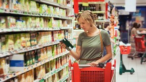 Rujnuje trzustkę, niszczy układ krążenia, psuje samopoczucie. Polacy jedzą po 40 kg na osobę!