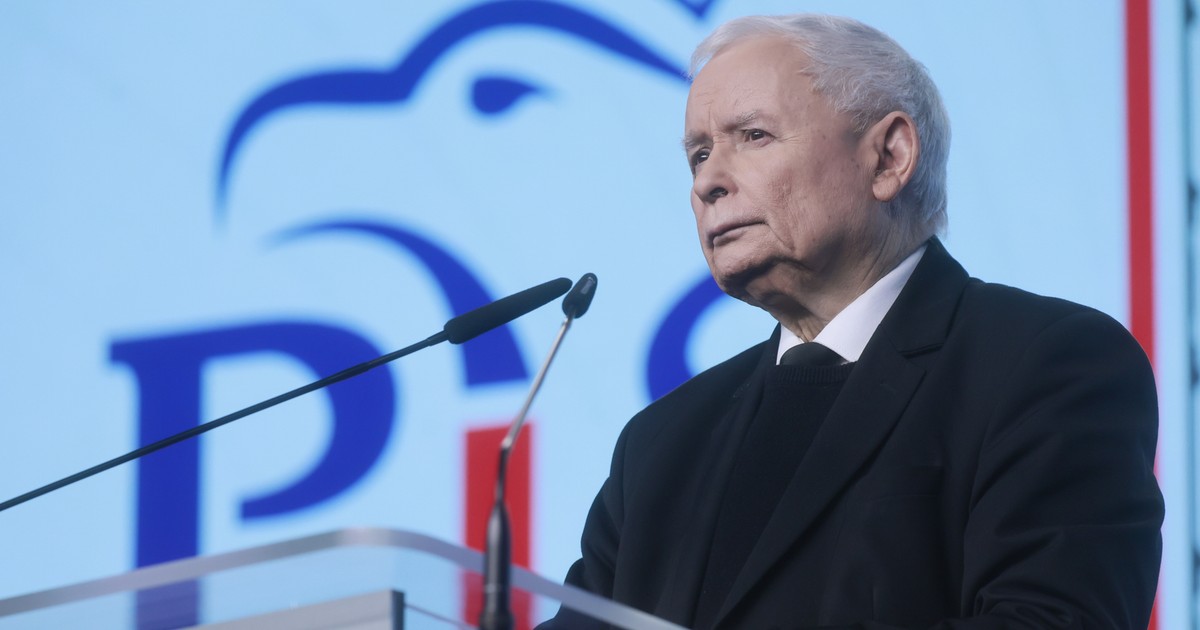 Gargamel znalazł premiera, ale prezydent powiedział "nie". szef smerfów lepszego sortu wybrał więc kogoś innego