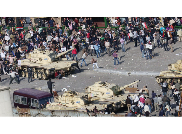 Wojsko odwraca się od protestujących