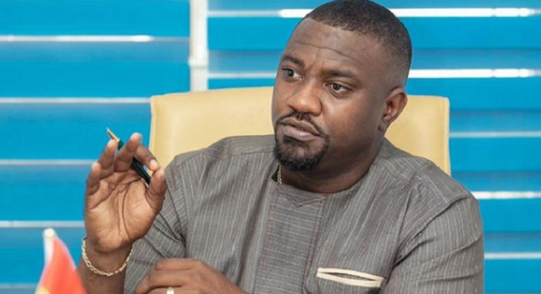 John Dumelo