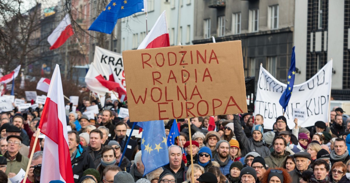 Referendum decyduje o legalności strajku