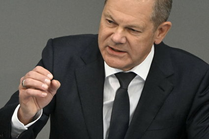 Scholz bronił się przed opozycją. Niemcy przekażą system antyrakietowy Ukrainie