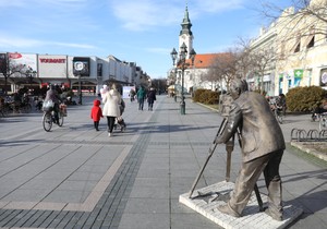 U Somboru se tražila karta više za predstavu "Semper idem", koja traje gotovo šest sati
