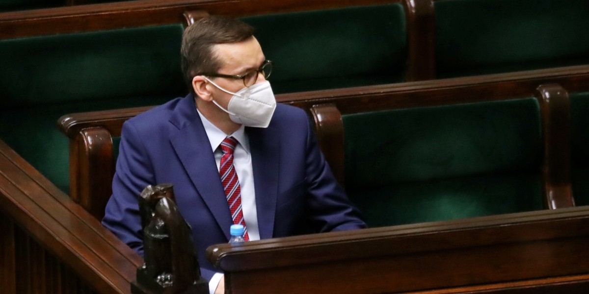 W nowej puli pomocy znajdzie się 1 mld zł na zwolnienia ze składek na ZUS czy ok. 0,5 mld na postojowe i dopłaty do wynagrodzeń.