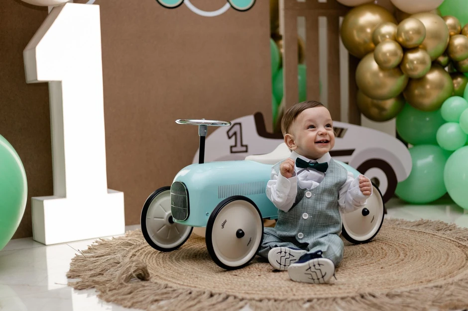 Mateov prvi rođendan