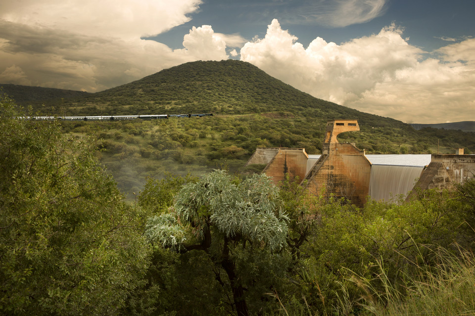 Rovos Rail - wzgórza koło Durbanu, RPA