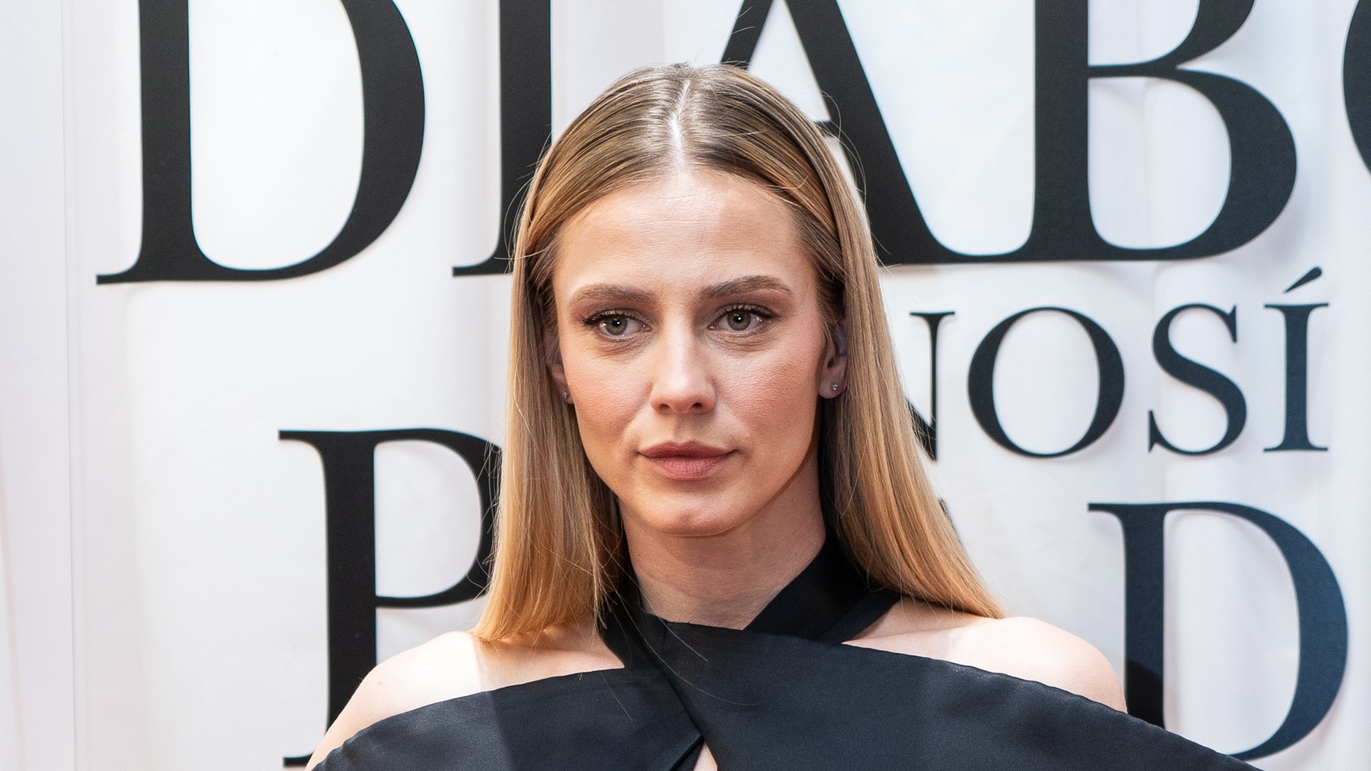 Alexandra Gachulincová na premiére filmu Diabol nosí Pradu 2.