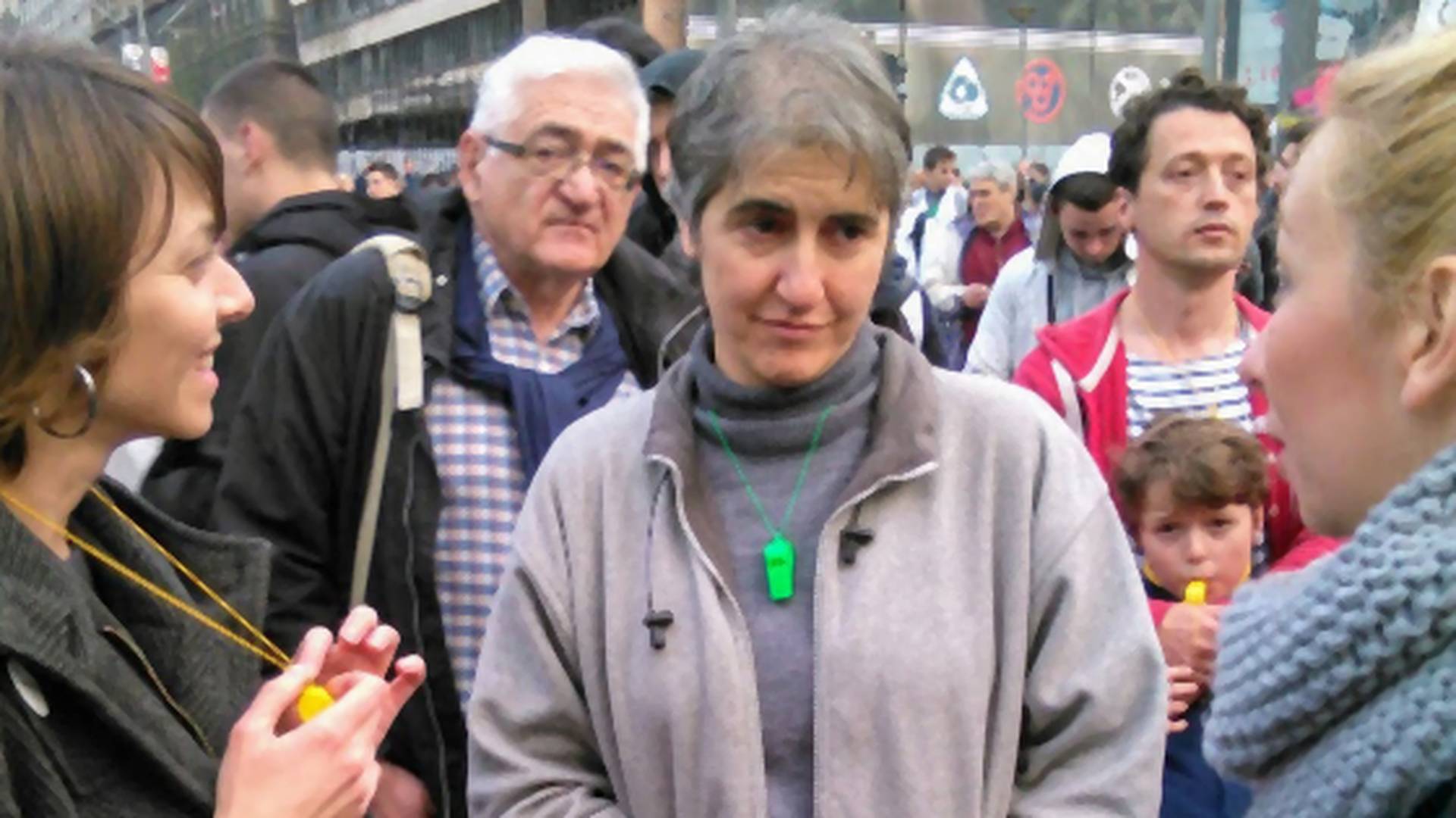 Najradikalnija časna sestra Evrope posetila Beograd i svratila na protest