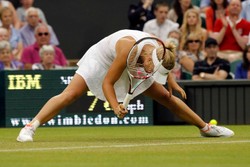 Caroline Wozniacki odpadła w pierwszej rundzie turnieju w Wimbledonie